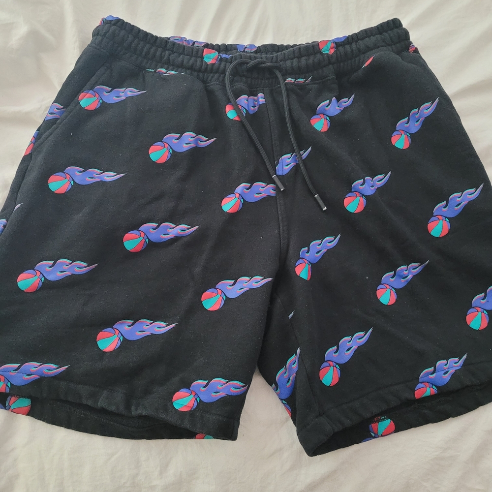 Unisex Black Graphic Basketball Print Drawstring Shorts